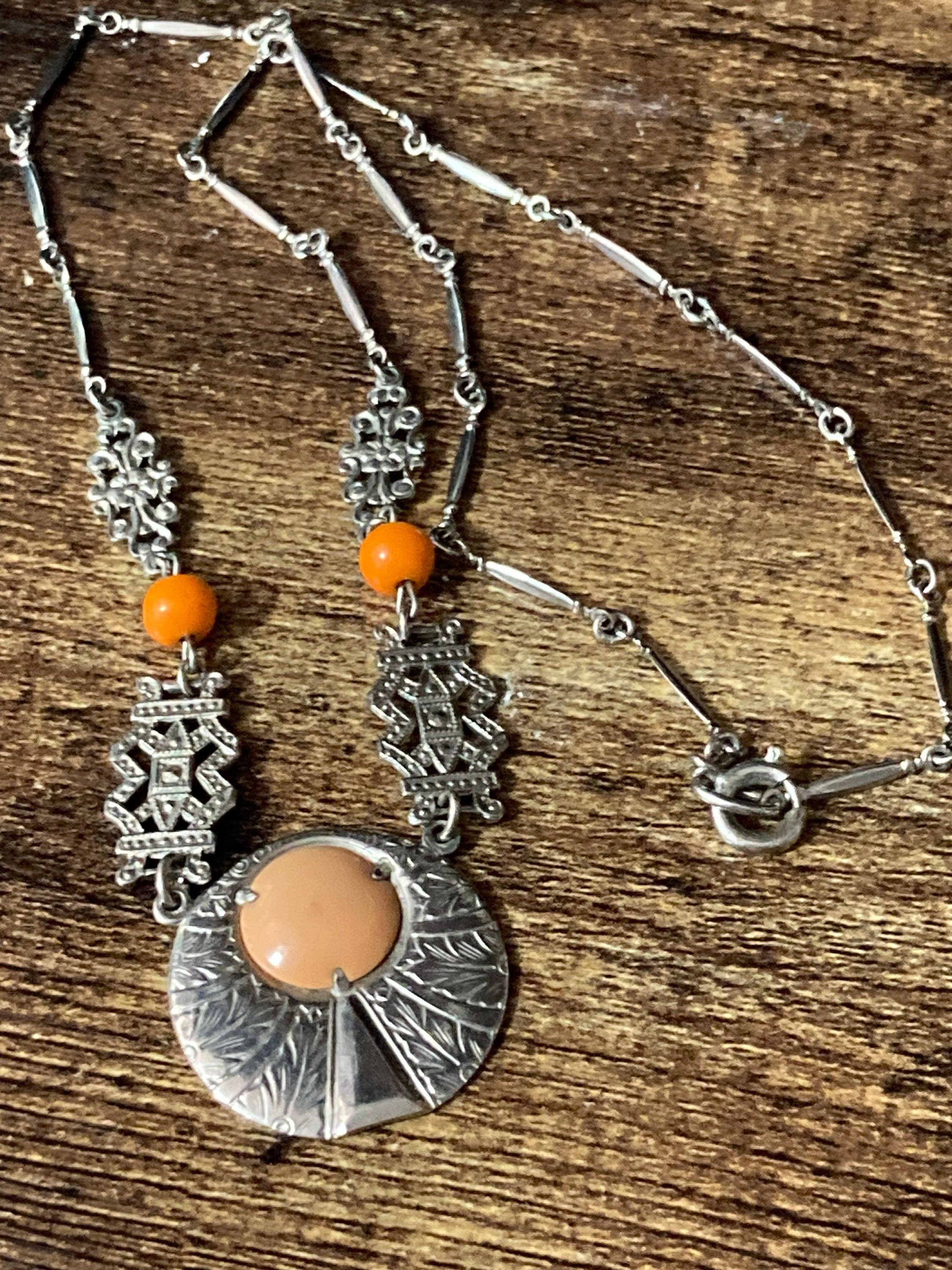 Thin Orange Bracelet with seed beads Shades of Orange – Dainty Rocks  Jewellery