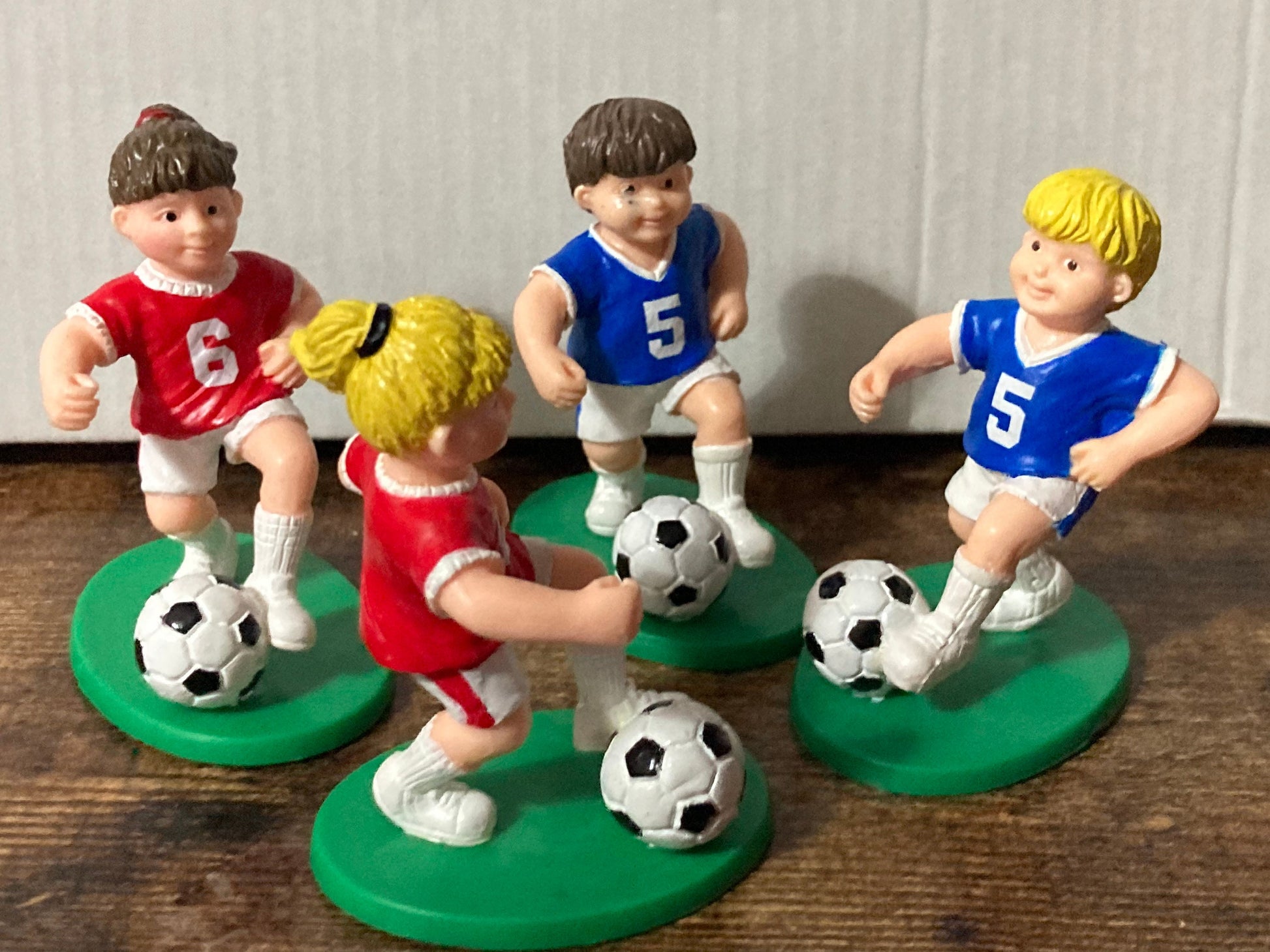 Women’s football cake topper decoration player and goal blonde or brunette lionesses