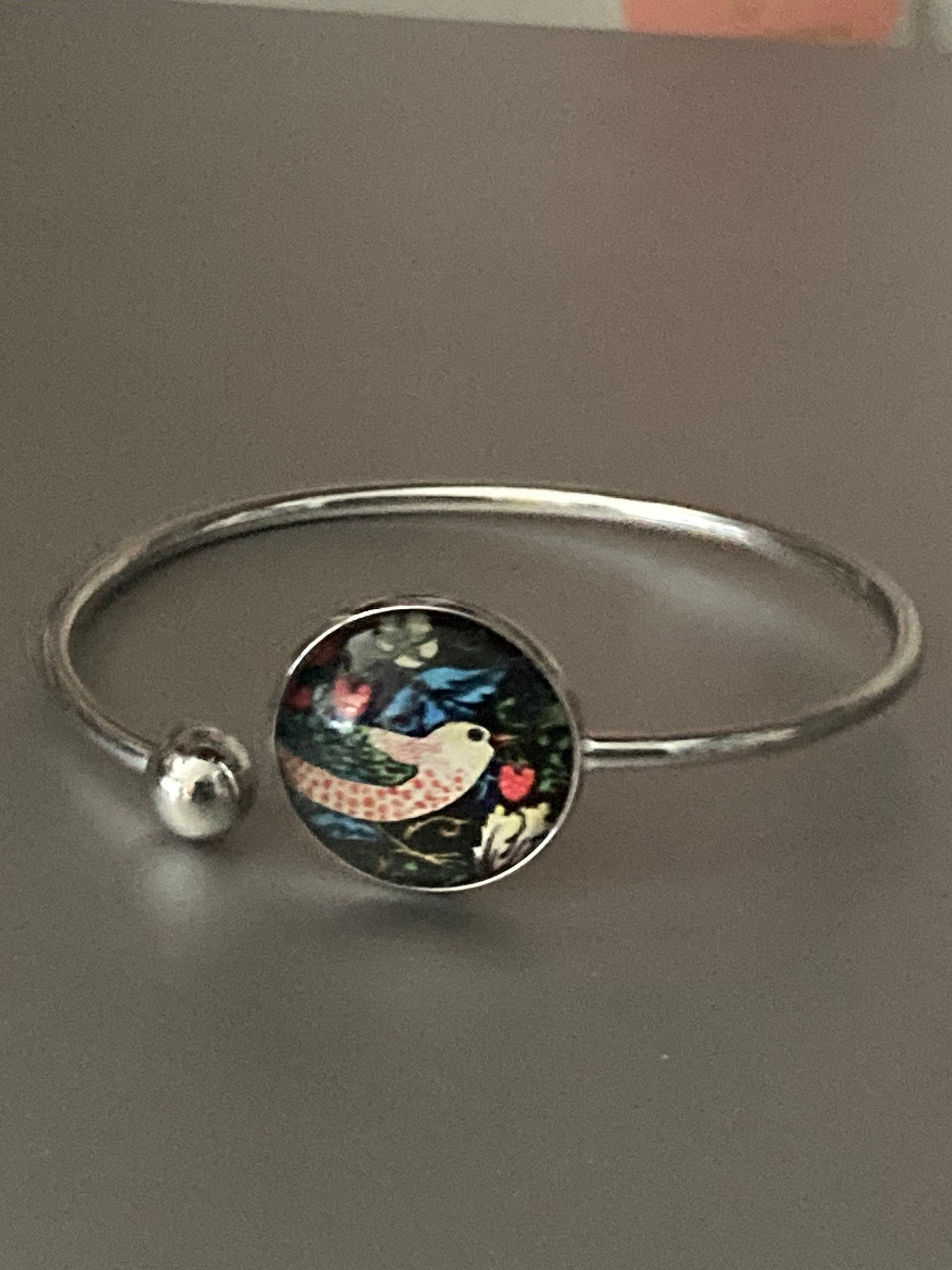 William morris the strawberry thief stainless steel glass cabochon bangle bracelet