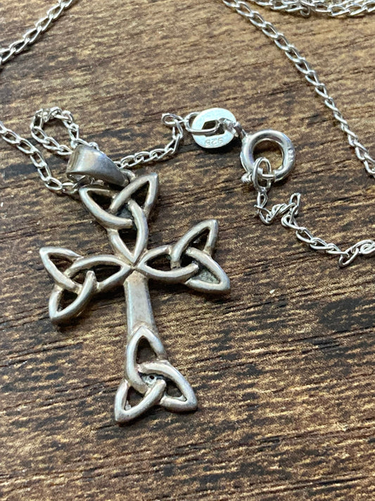 Celtic 925 Sterling silver plain religious cross pendant necklace on chain