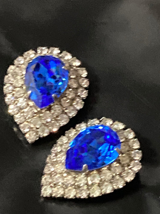 Pair of vintage Dress Clips sapphire blue and clear teardrop Paste Art Deco Style
