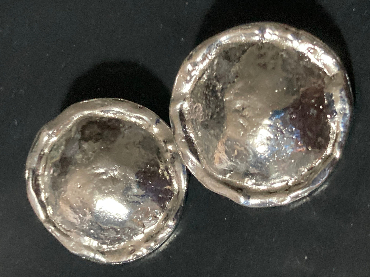 True vintage pristine oversized Silver plated metal 3.4cm round disc button earrings genuine period old shop stock