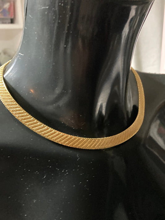 True vintage pristine gold plated mesh choker collar necklace adj length genuine old shop stock
