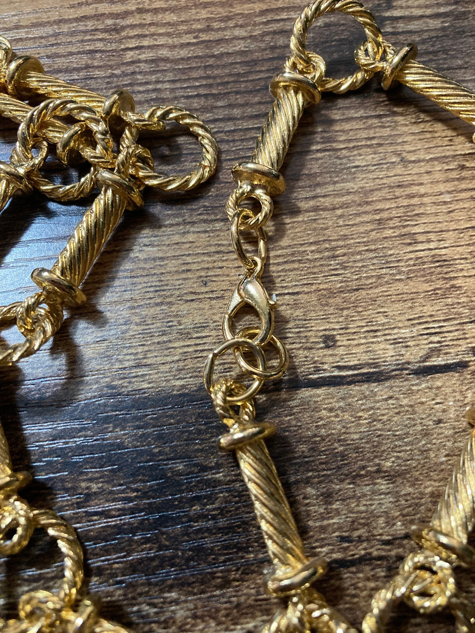 29” 74cm long 1980s thick gold plated nautical fancy link geometric station necklace for layering