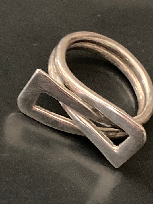 brutalist 925 Sterling silver ring size R.5 7.6 grams