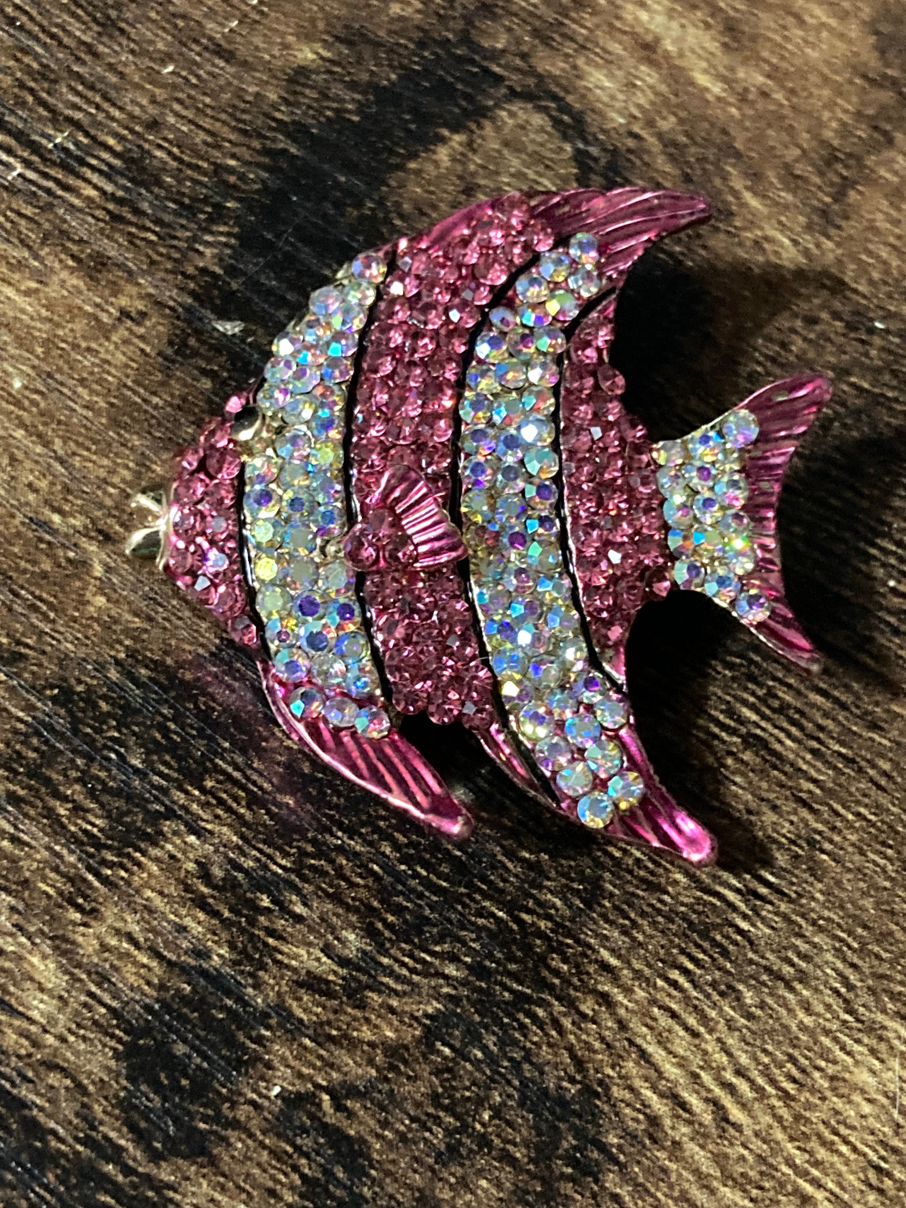 Diamanté fish brooch pink and clear stripes